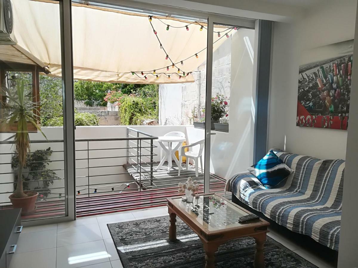 Luxury Apartment Close To Seafront Слима Экстерьер фото